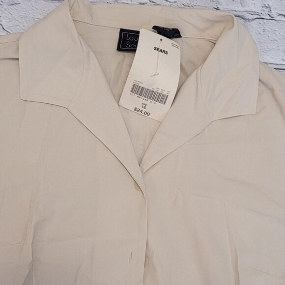 Laura Scott size 16 Cream button-up shirt with a relaxed fit #preppy #vintage - Picture 5 of 6